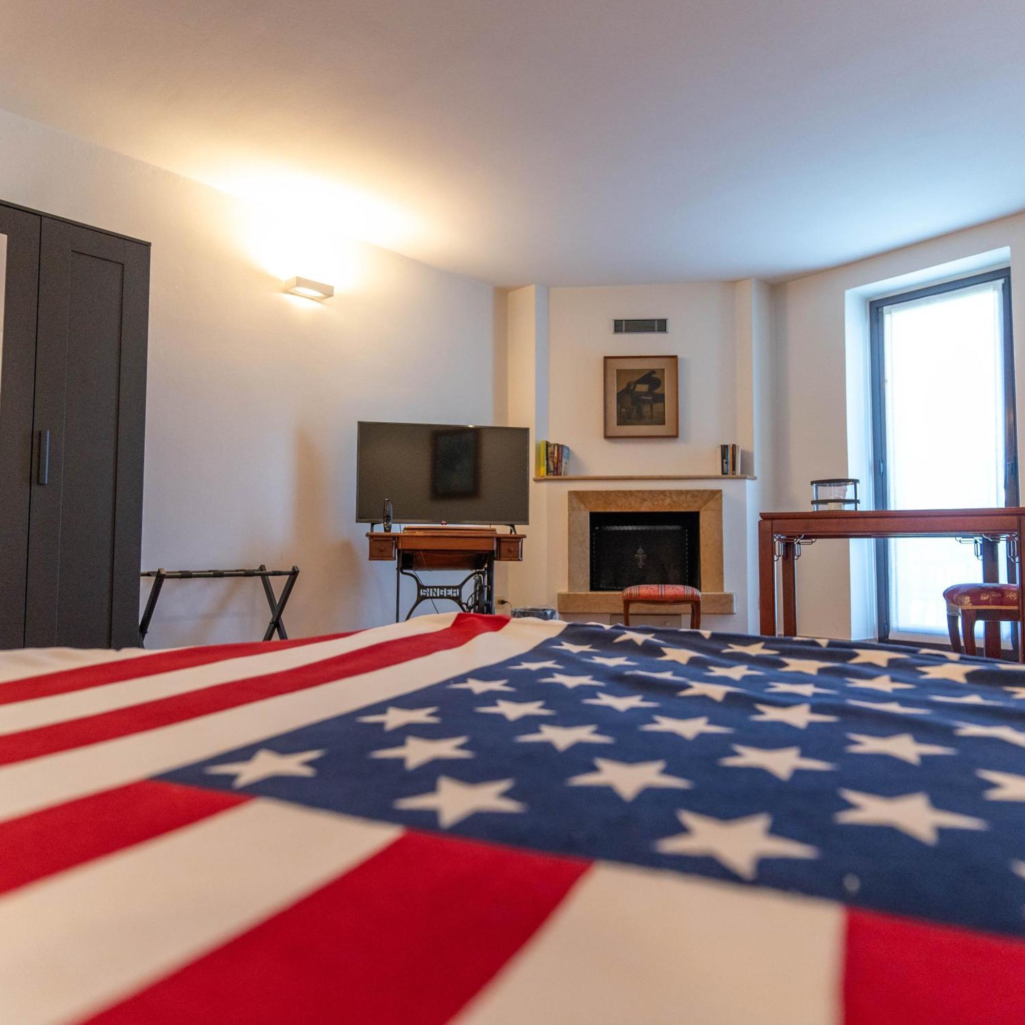 Bed and Breakfast A Casa Di Tom Сант-Амброджо-ди-Вальполичелла Экстерьер фото