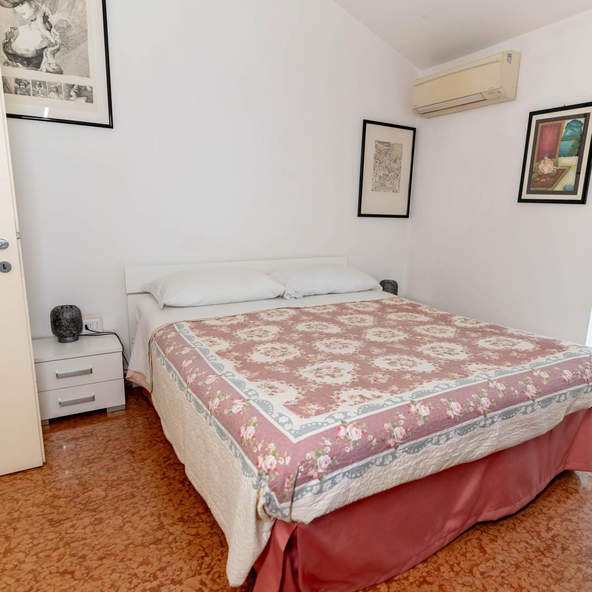Bed and Breakfast A Casa Di Tom Сант-Амброджо-ди-Вальполичелла Экстерьер фото