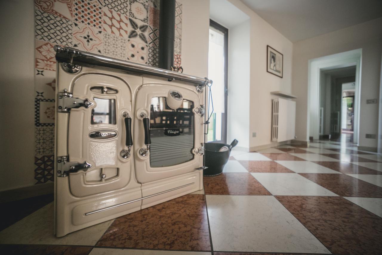 Bed and Breakfast A Casa Di Tom Сант-Амброджо-ди-Вальполичелла Экстерьер фото