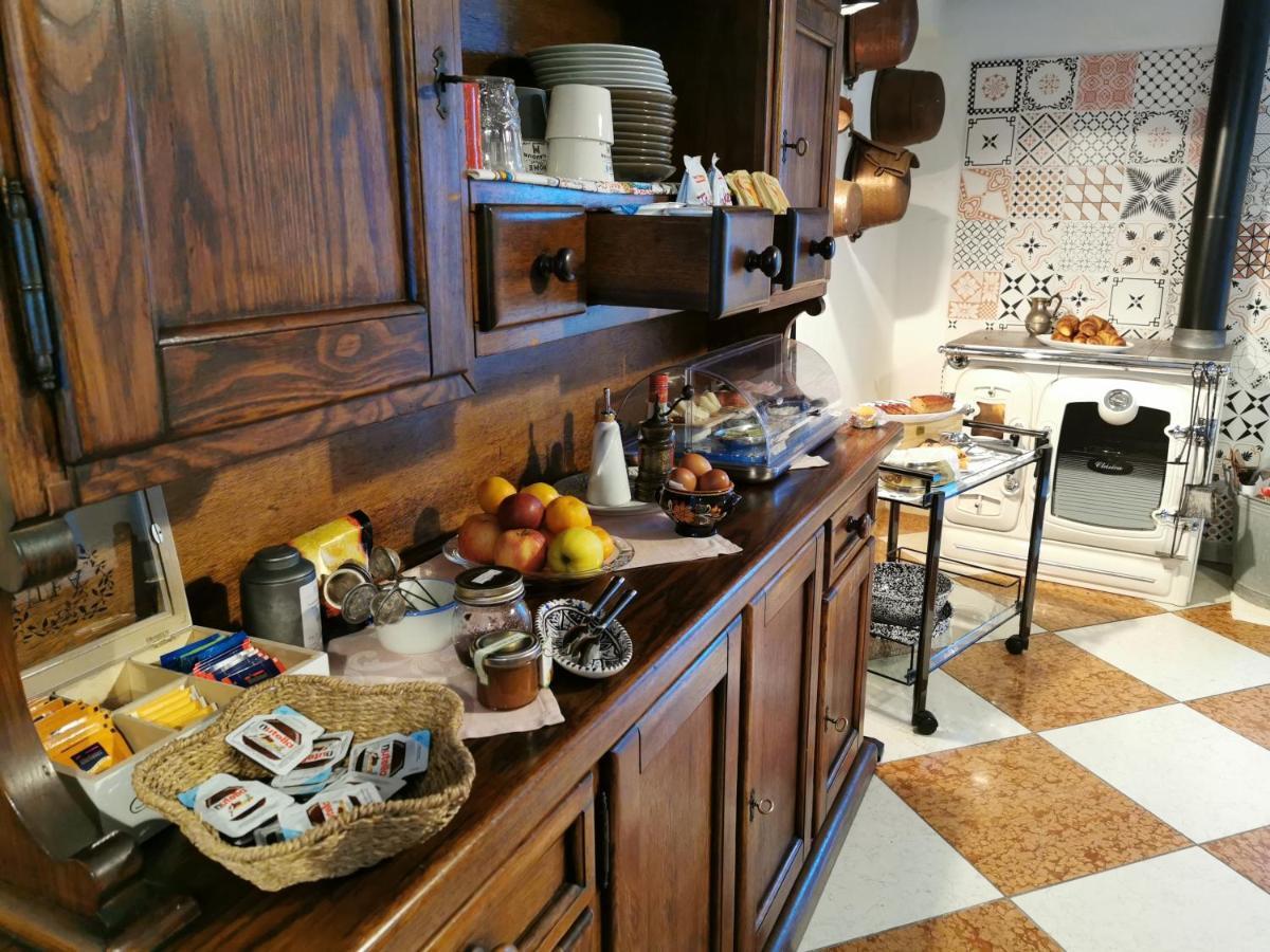 Bed and Breakfast A Casa Di Tom Сант-Амброджо-ди-Вальполичелла Экстерьер фото