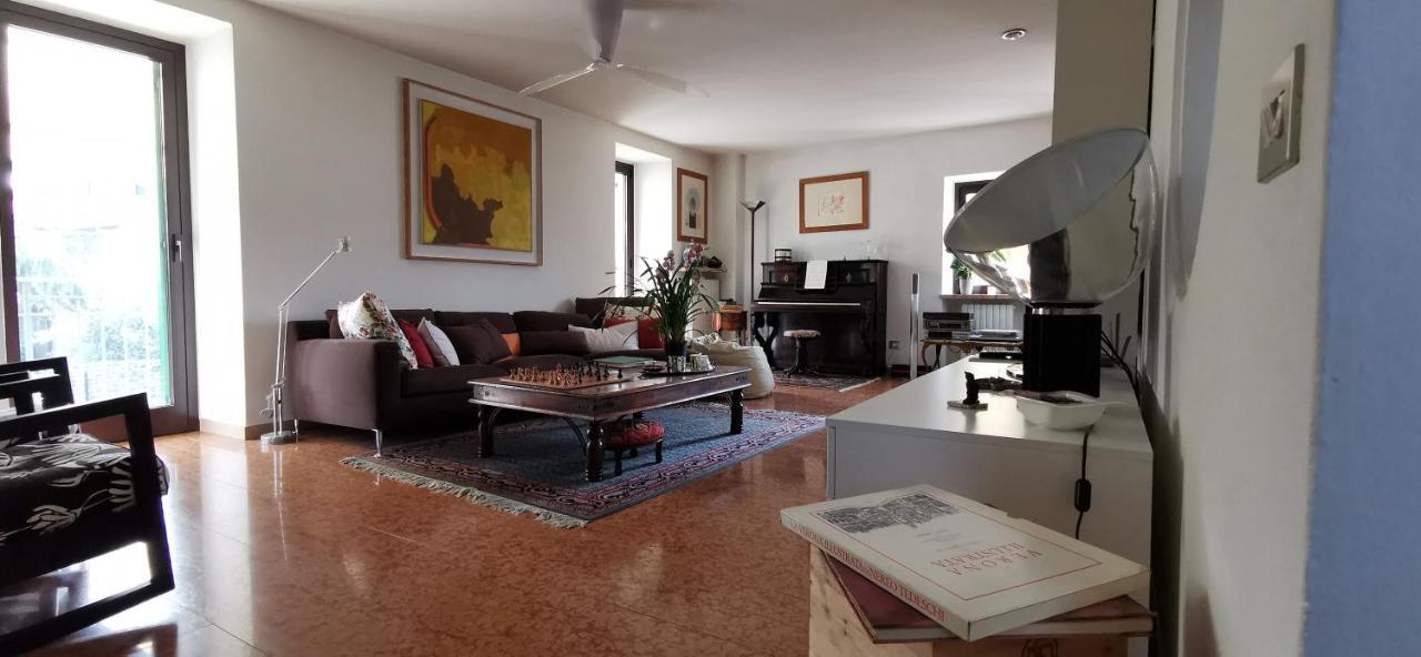 Bed and Breakfast A Casa Di Tom Сант-Амброджо-ди-Вальполичелла Экстерьер фото